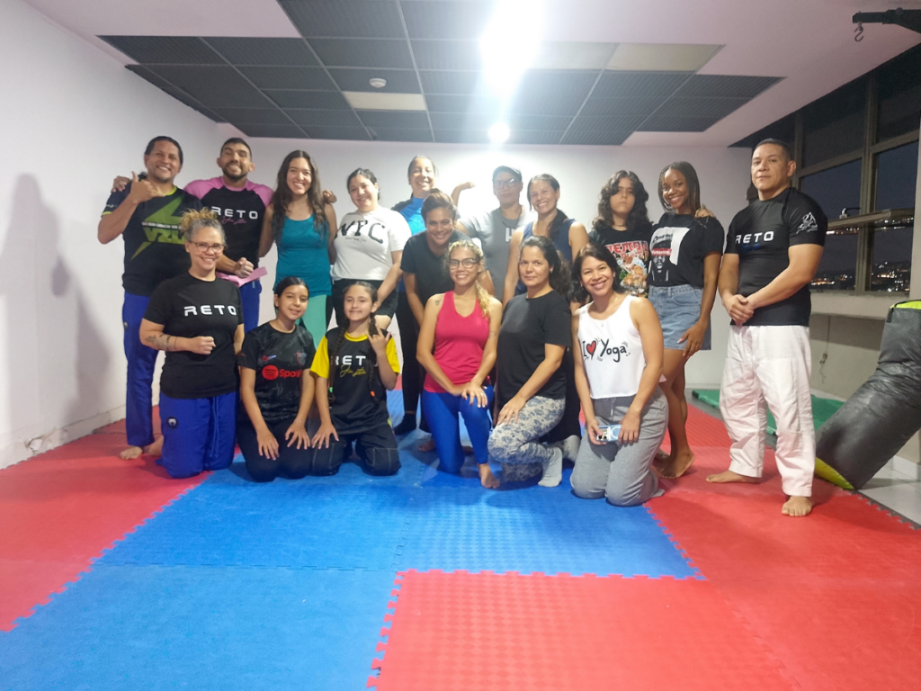 Defensa personal para mujeres
